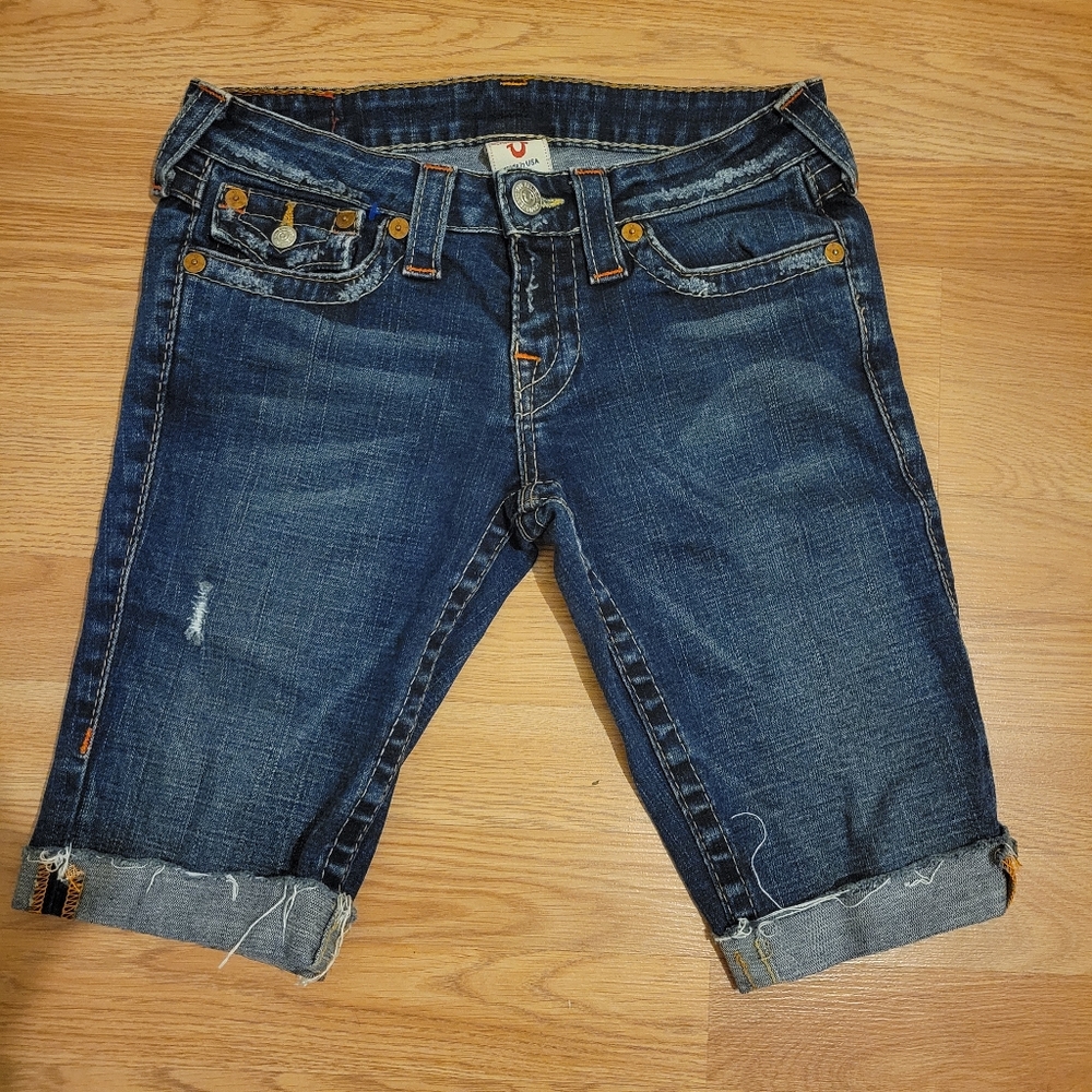 True religion Joey shorts size 27 excellent condition